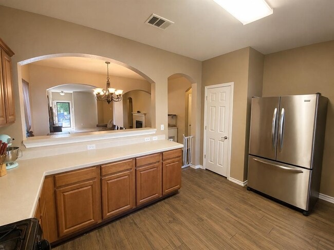 Photo - 305 Dark Horse Ln
