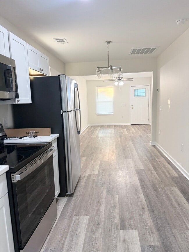 1424 Brown St Unit B