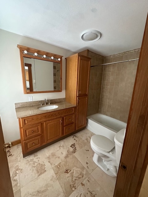 Photo - 379-385-385 Main St Unit 381