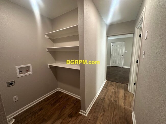 Photo - 4936-4938 Atkins Street Unit 4938 Atkins Street