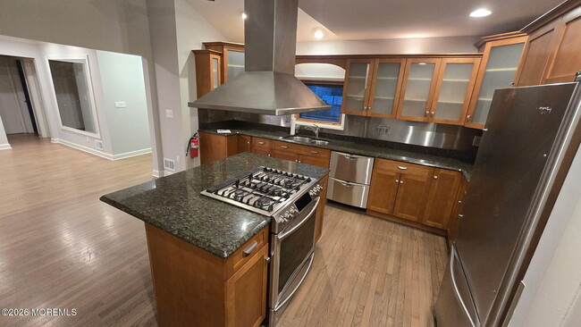 Photo - 3204 Fairmont Ave