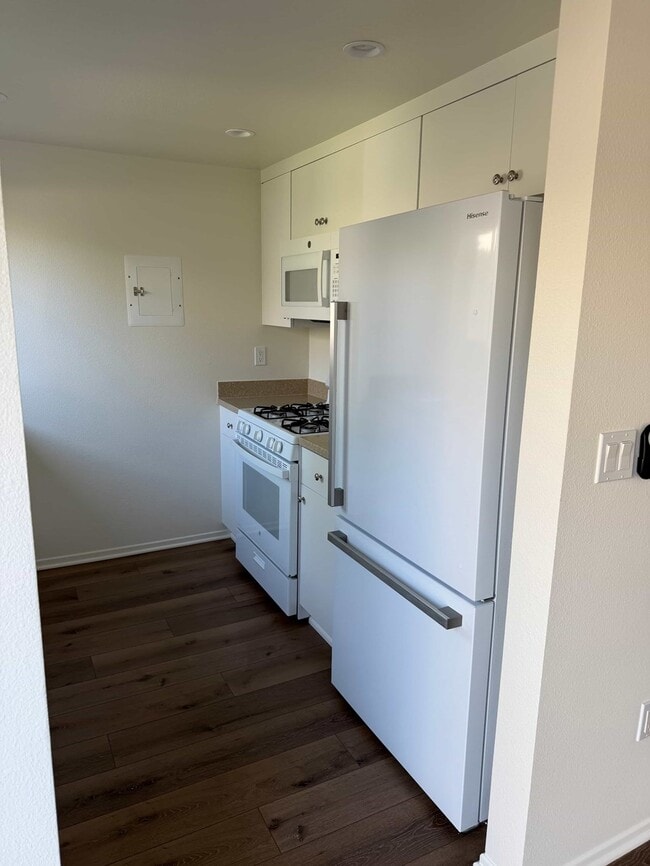 Photo - 7861 Clay Ave