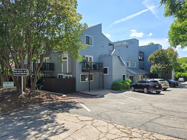 Photo - 1600 West Ave Apartamento Unidad 15