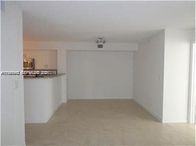 Photo - 520 SW 111th Ave Unit 102