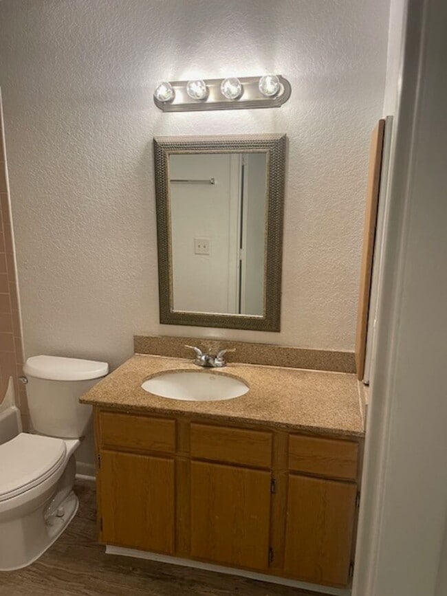 Photo - Lexington place ground fl One bedroom Unit 515