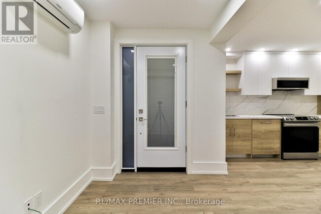 Photo - 88 Lindsey Ave