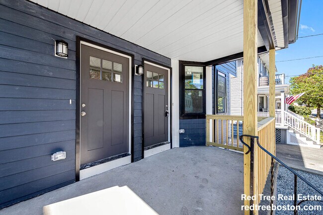 Photo - 72 Stanley Ave