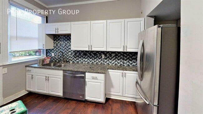 Photo - 2317 Stratford Ave