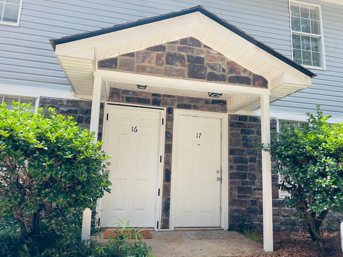 Photo - 449 Evans St Townhome