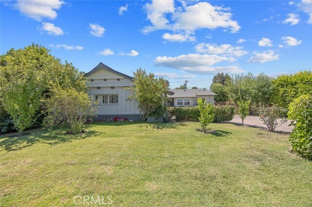 Photo - 23818 Oxnard St House