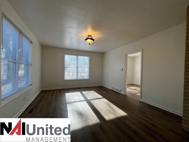 Photo - Four bedroom, one bathroom for rent