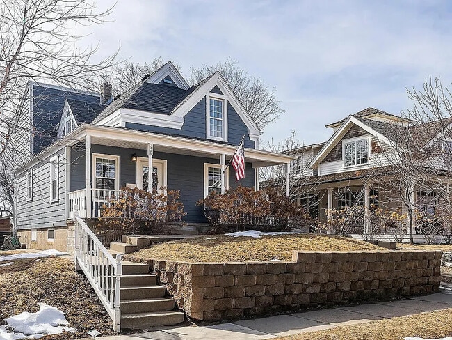 Photo - 250 3rd St House
