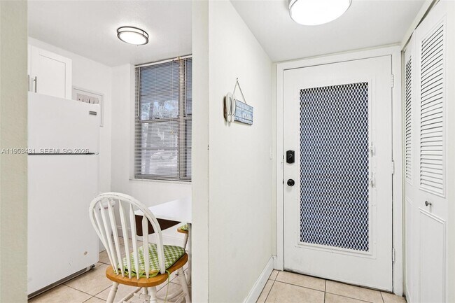 Photo - 2900 NW 48th Terrace Unit 115