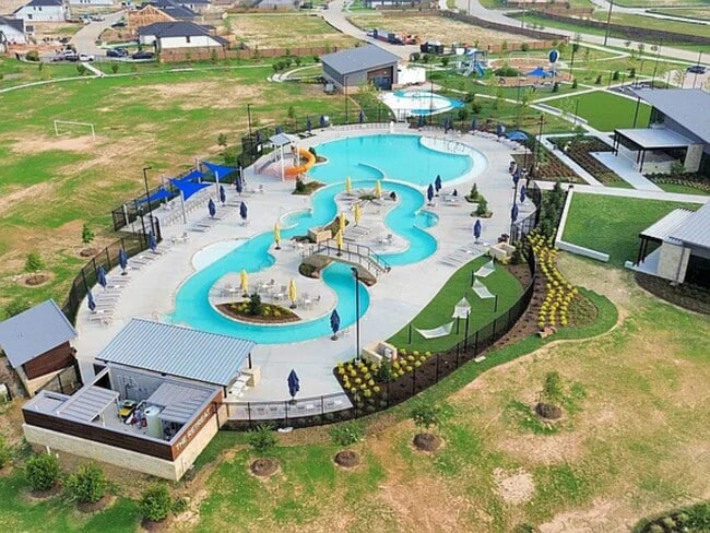 Photo - 2877 Grand Anse Dr