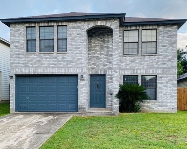 Building Photo - Beautiful Two-Story Home in Bridgewood