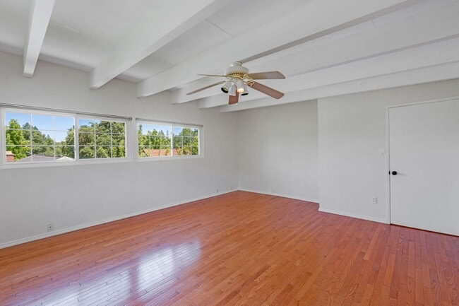 Photo - Private 2-Bedroom Fair Oaks Duplex with Gated Driveway & Garage!