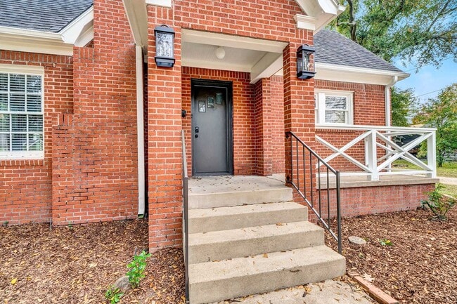 Photo - 3 Bed 1 Bath Home