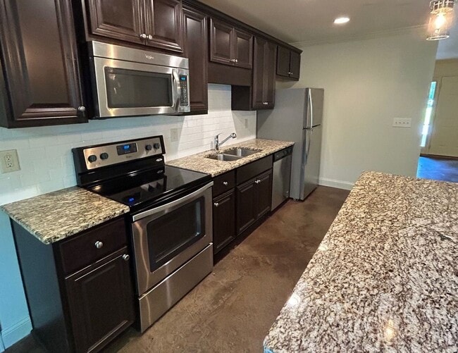 Photo - PRE-LEASING FOR AUGUST 2026!