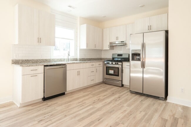 Photo - Folger's  Landing