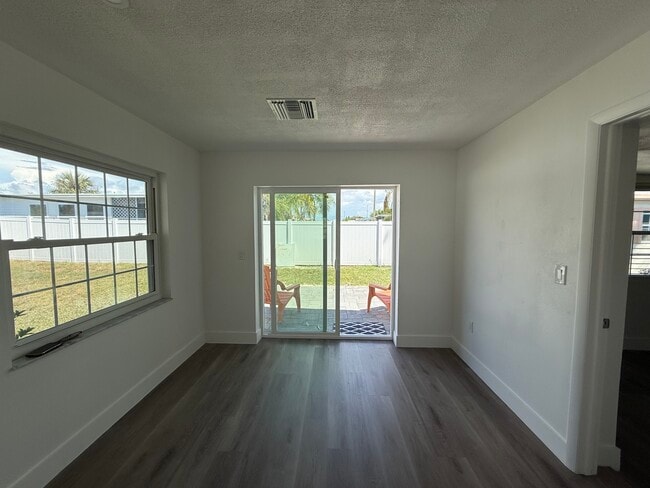 Photo - 2702 Ochatilla Rd