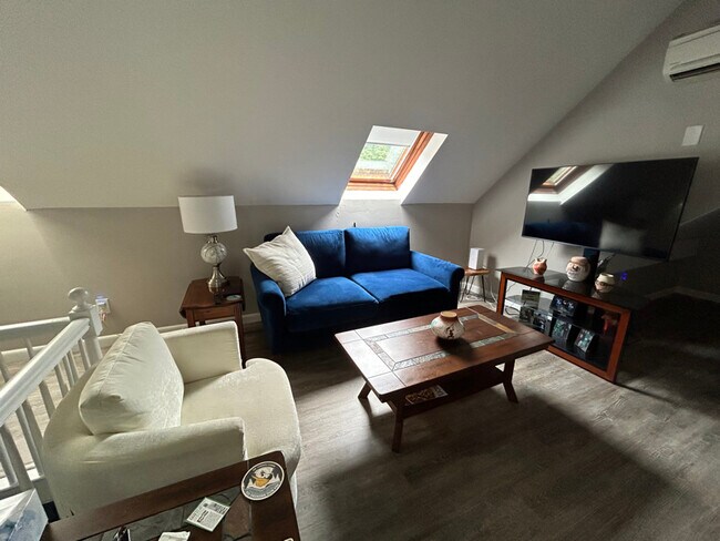 Photo - 11 Arbor St Unit 3rd floor