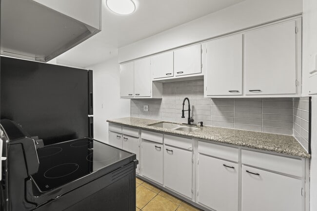 7120 Hooker St Unit 205
