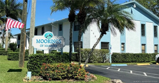 Photo - 4885 SE Capstan Ave Unit 27