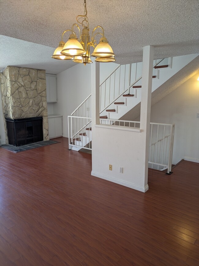 Building Photo - 2105 Mathews Ave