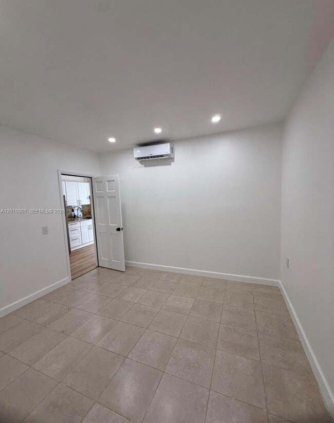 Photo - 25948 SW 132nd Ave Unit 1
