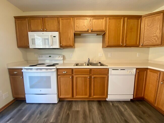 Photo - 955 Parker Blvd Unit 403