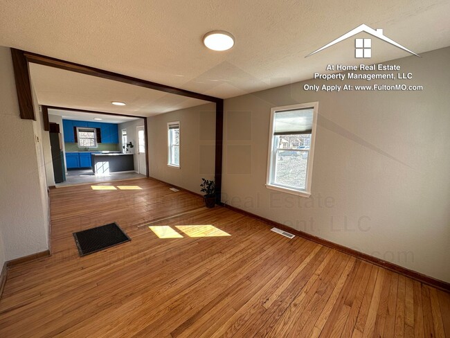 Photo - 1209 E Ash St