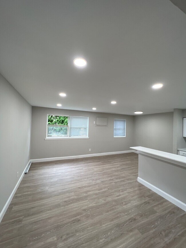 Cottage Street Apartments