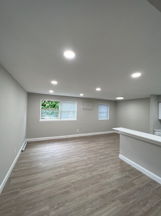 Photo - Cottage Street Apartments