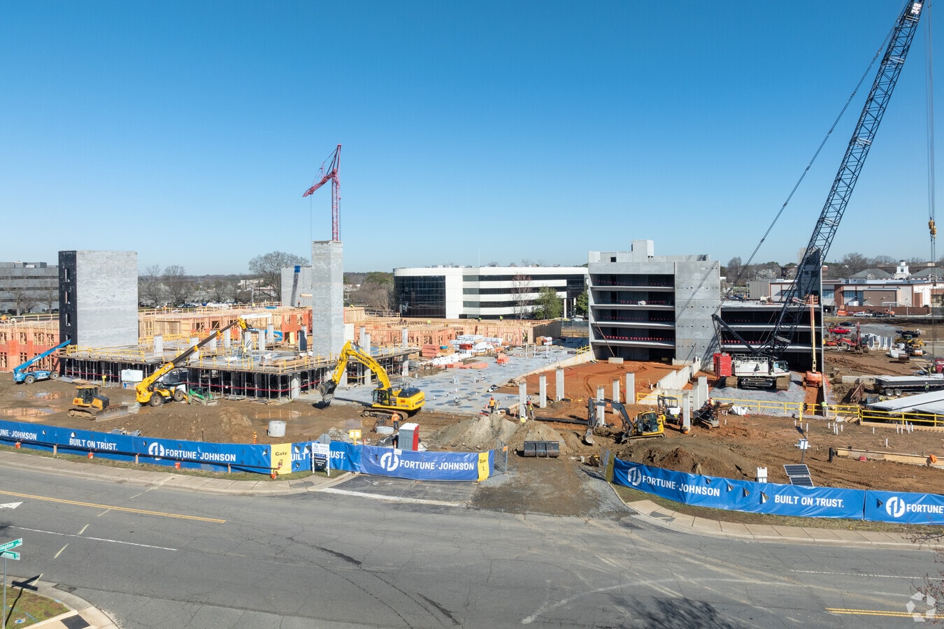 Photo - Avalon Carmel Commons