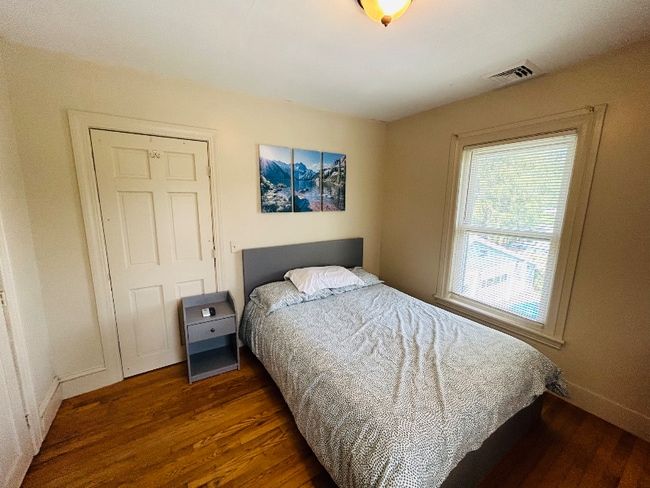 Photo - 7 Hope St Unit 2