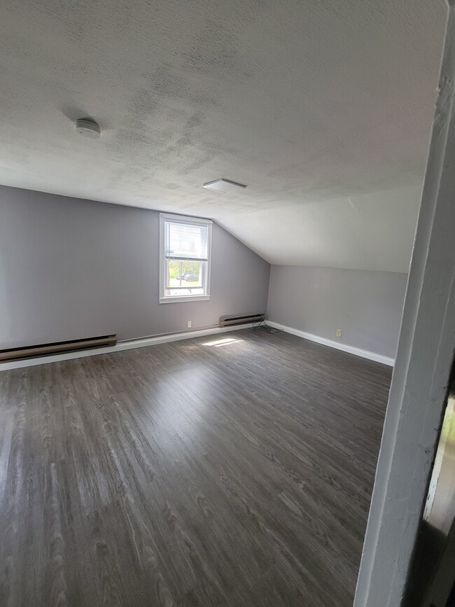 6290 N Kirkville Rd Unit 1