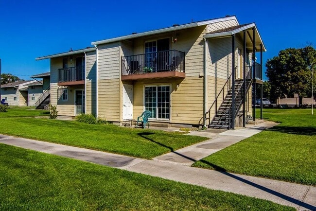 Photo - 405 SW 11th St