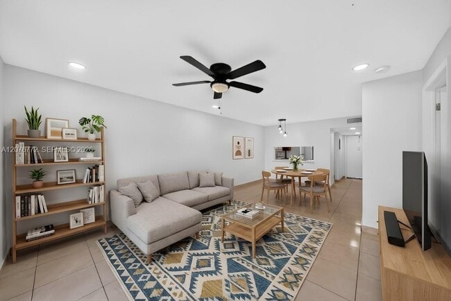 Building Photo - 7670 SW 152nd Ave Unit 1-207