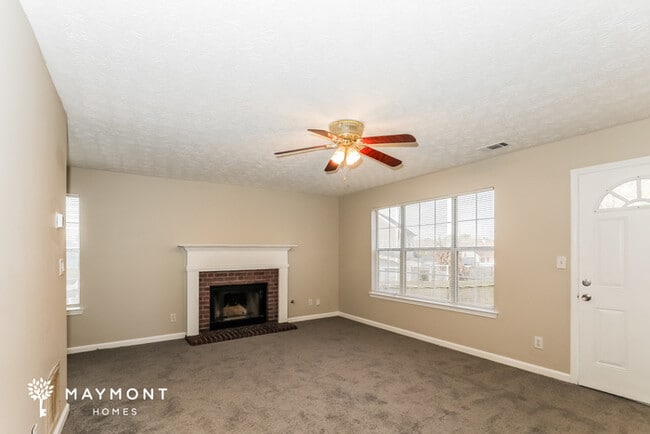 Photo - 2810 Mill Lake Way