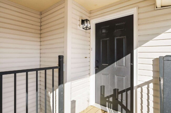 Photo - Completely Renovated Apartment! Unit D