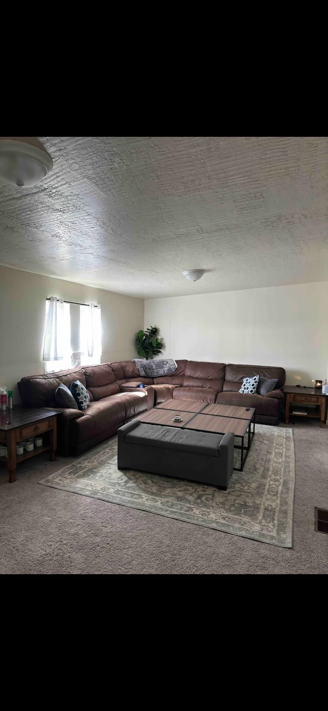 Photo - 220 S Taylor St