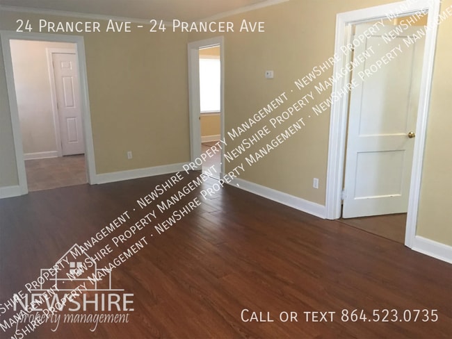 Photo - 24 Prancer Ave
