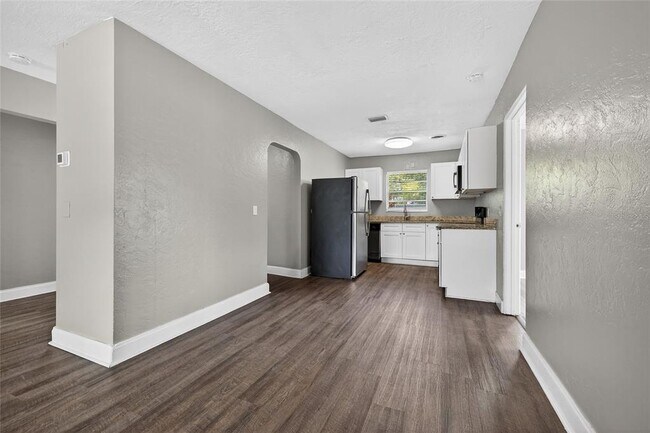 Photo - 4621 25th Ave S