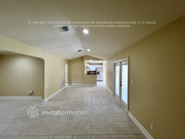 Photo - 1318 SW Bartell Ave