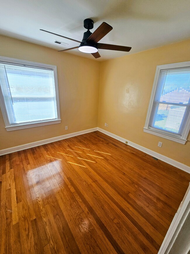 Photo - 309 Dalewood Ave