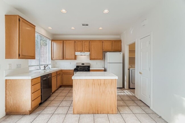 Photo - Newly remodeled 3 bedroom Summerlin home!