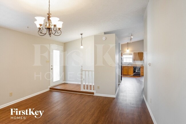 Photo - 18608 Northridge Dr