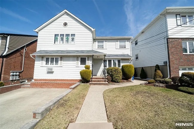 Photo - 164 Eagle St Unit 2nd floor