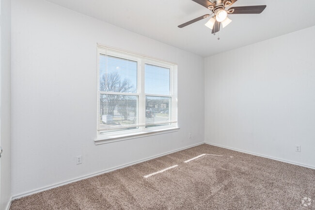2BR, 1.5BA - 886SF - Secondary Bedroom