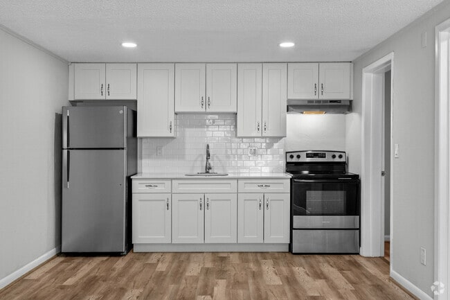 1BR, 1BA - 580SF - Kitchen